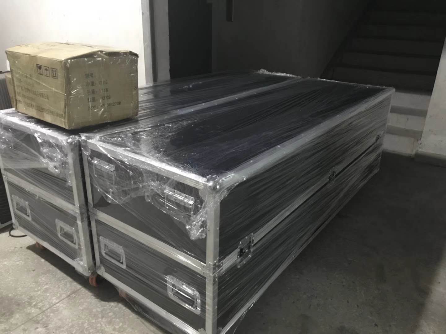 好消息：水霧屏/霧幕機(jī)升級(jí)換代了！功能更強(qiáng)！性能更好！效果圖